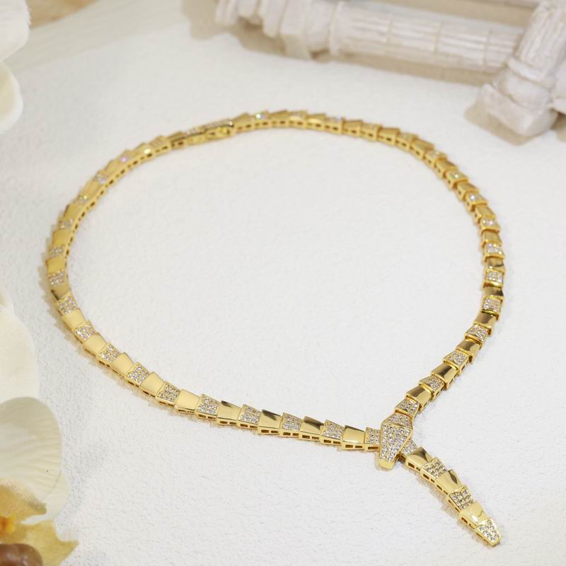 Bvlgari necklace 11yxx19